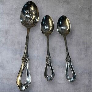 Oneida TOUJOURS Heirloom Stainless Flatware - Set‎ of 3 Spoons